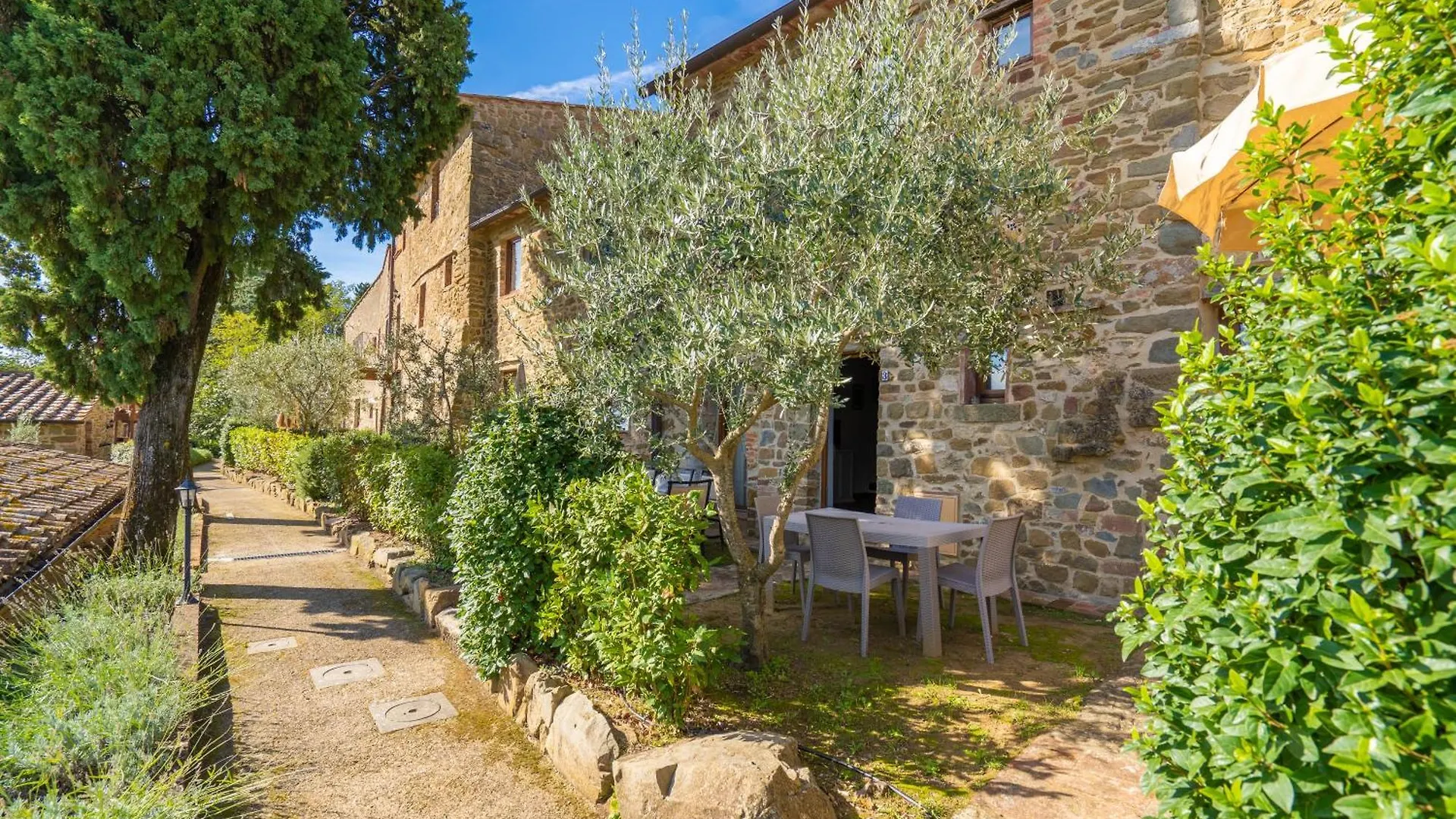 Borgo Sanvincenti Villa Gaiole in Chianti 0*,