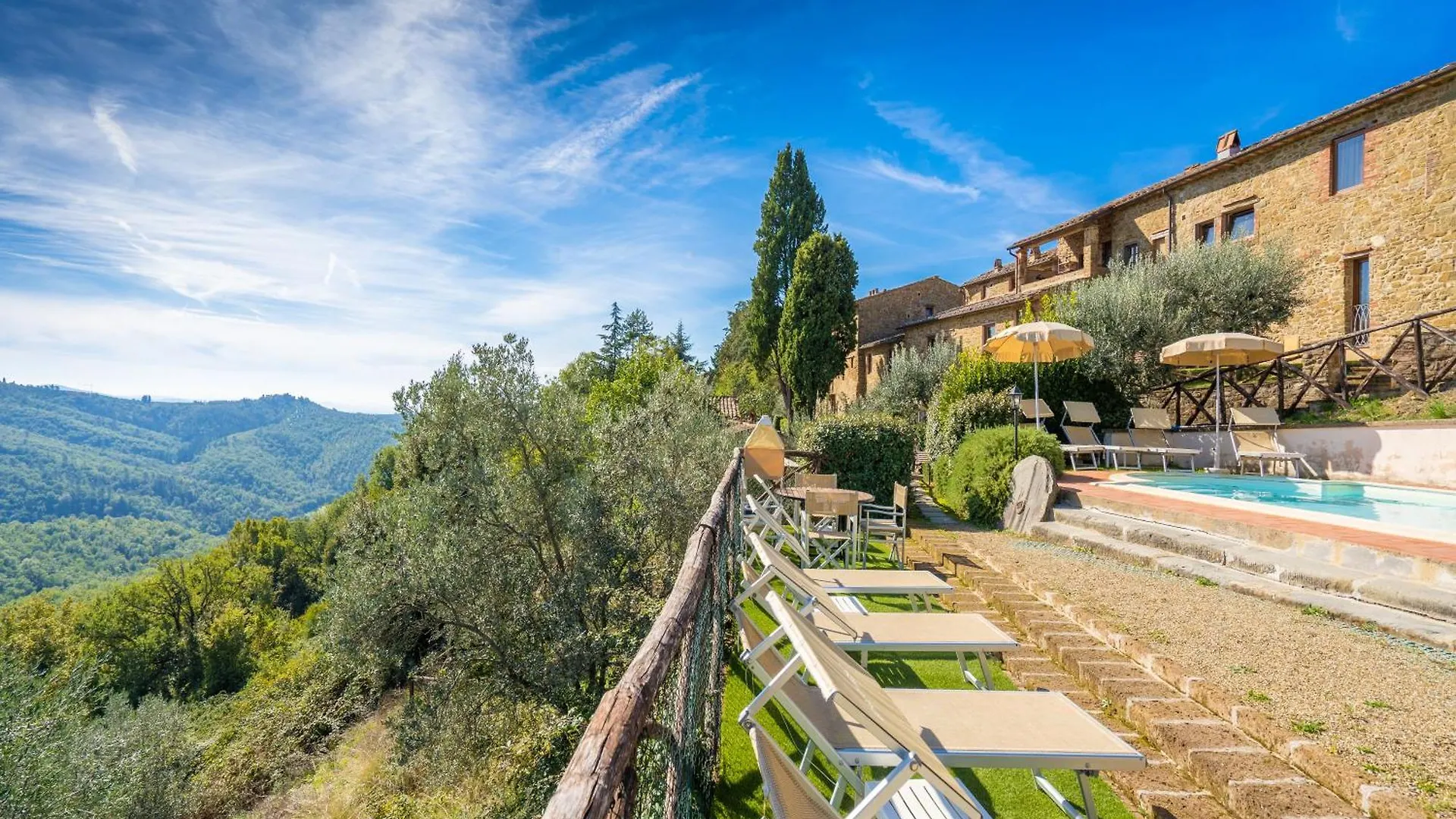 Borgo Sanvincenti Villa Gaiole in Chianti 0*,  Italy